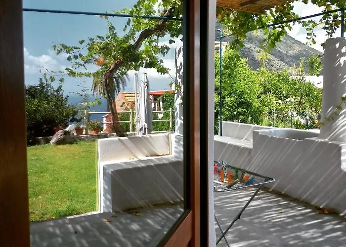 Perla Nera דירה *